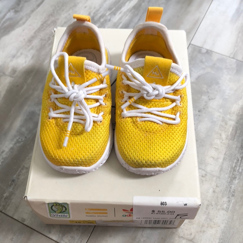 HU Adidas in Yellow